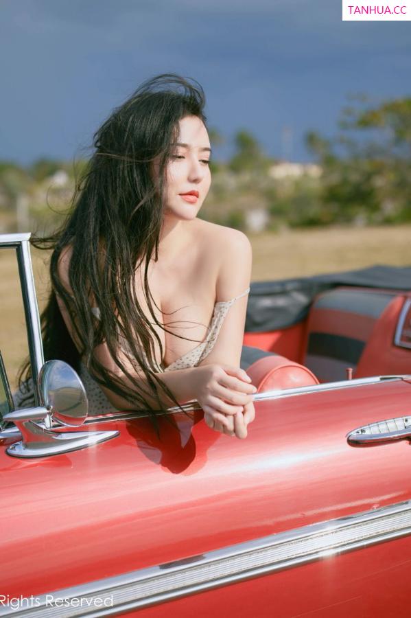 汤曼玲 玛鲁娜 [XIUREN]高清写真图 2019.04.08 Manuela玛鲁娜第28张图片